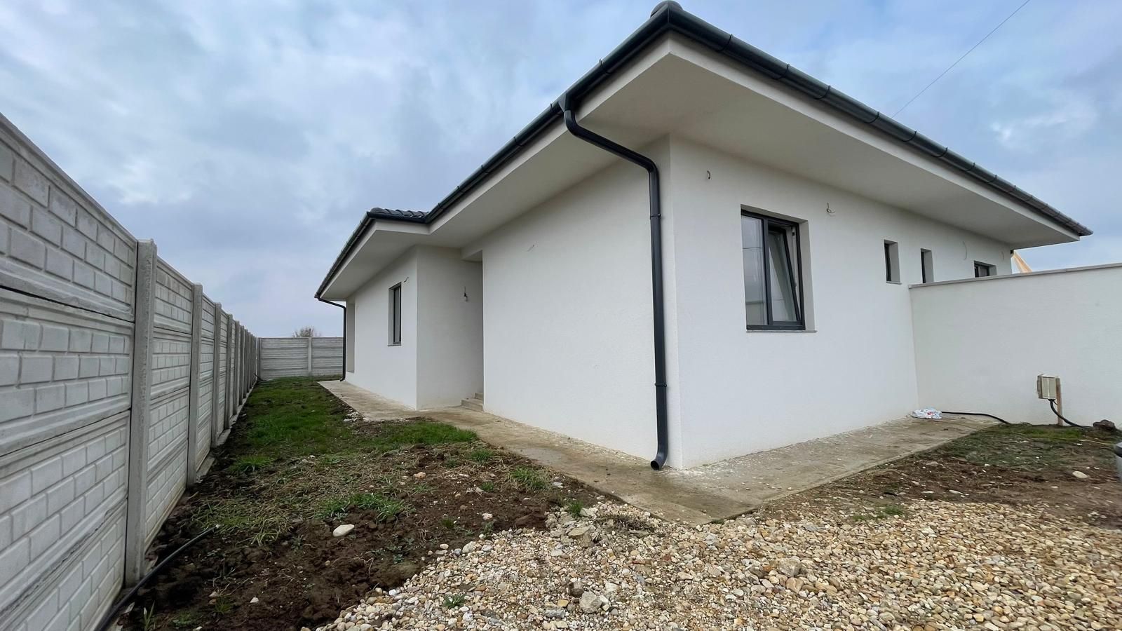 CASA CU 3 CAMERE, NOJORID - Poză 7