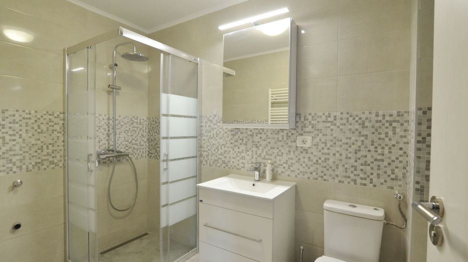 Inchiriem casa noua individuala 4 camere cu garaj - Poză 8