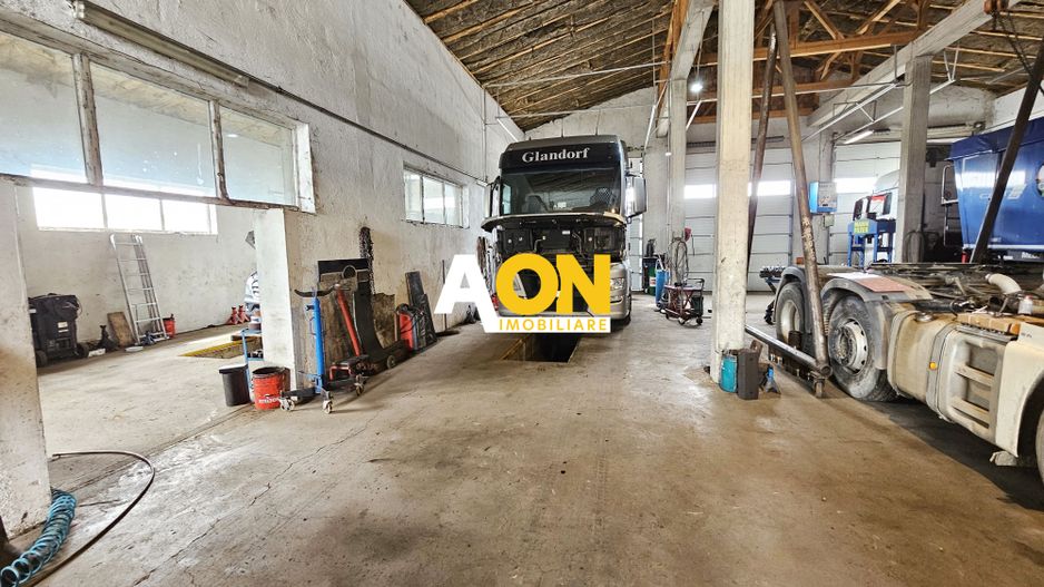 Hala amenajata ca service, 580 mp hala, 5175 mp teren, zona Ciugud - Poză 3