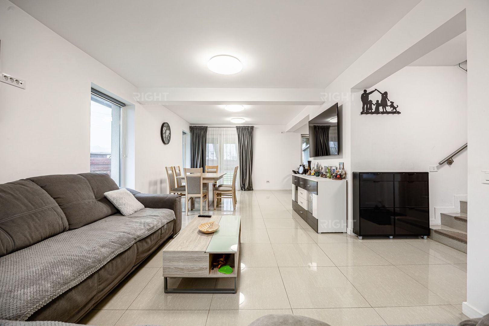 Casa superba | 4 camere | 523 m teren | zona ideala Sanpetru Brasov - Poză 6