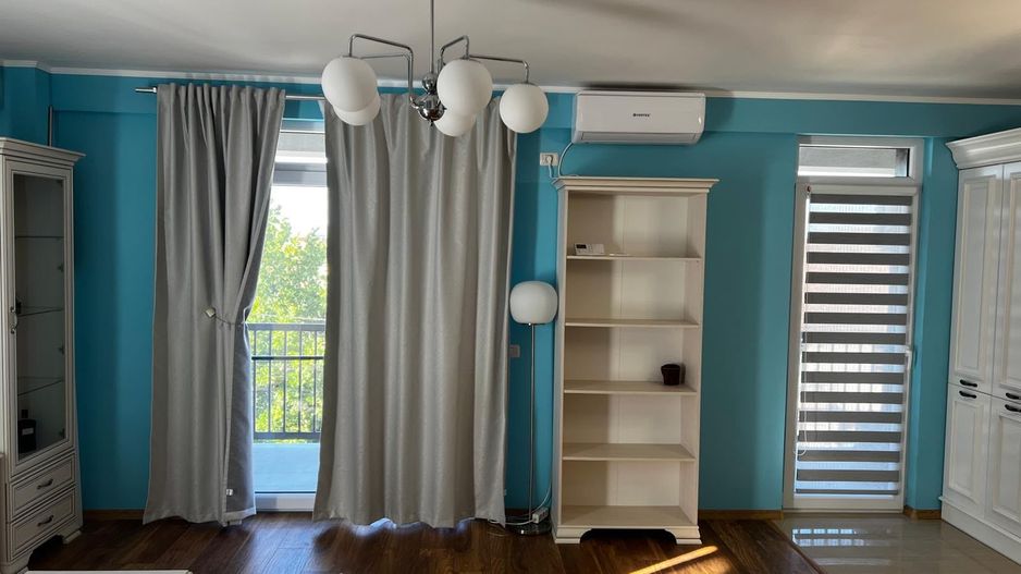 Apartament cu 3 camere, 2 bai si loc de parcare - Poză 6