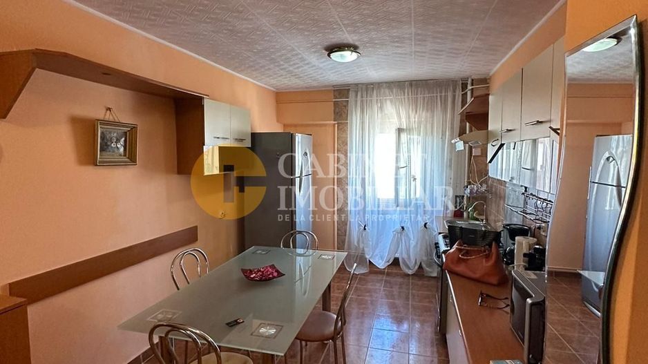 PACURARI - 2 CAMERE DECOMANDAT - ETAJ INTERMEDIAR - LA BULEVARD - Poză 5