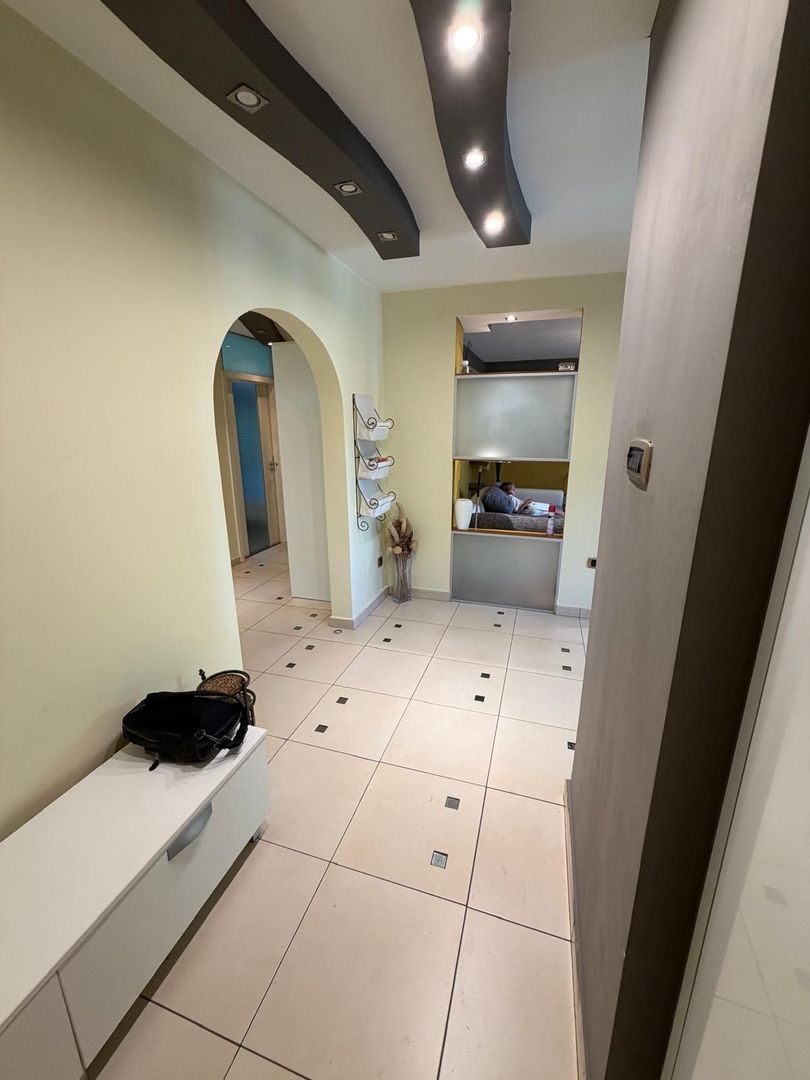 Girocului-Lidia | 3 Camere | Etaj 1 | Centrala proprie | Boxa - Poză 13
