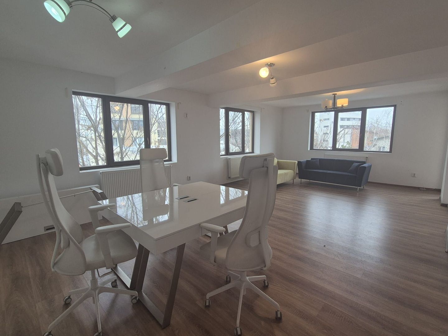 SPATIU BIROURI,CAMERE MATEI VOIEVOD, BLOC NOU, CENTRALA, MODERN - Poză 1