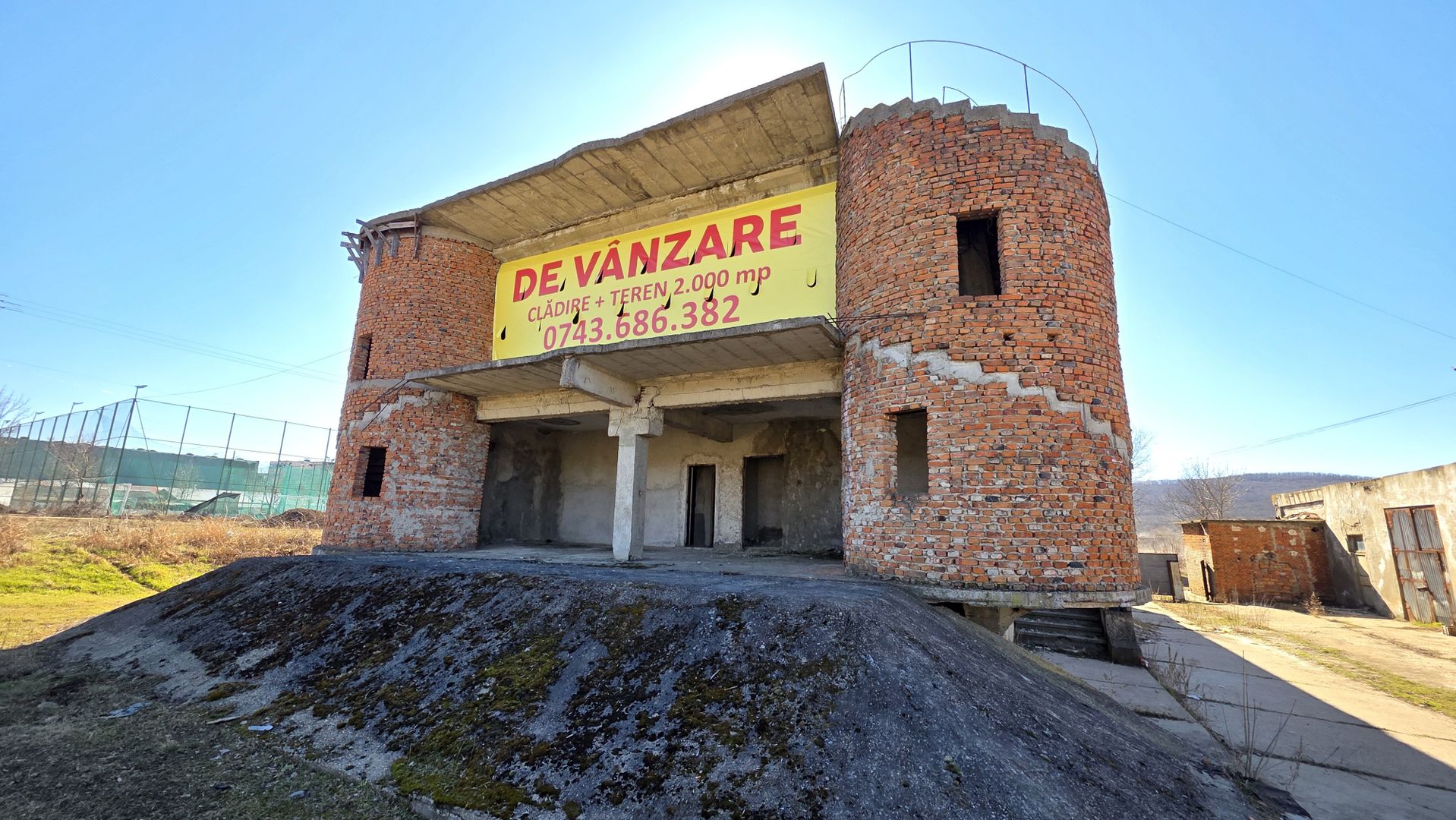 Clădire D+P+1E – ideală pentru hotel, clinică, birouri sau apartamente! - Poză 2