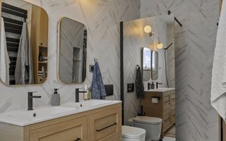 The Panoramic Signature: A Lifestyle Penthouse in Floreasca's Prime Waterfront - Poză 16