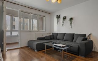 2 Camere, circular, 3/10, bloc Z, zonă foarte verde, metrou Favorit, Comision 0% - Poză 1