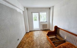 Apartament 3 camere, decomandat, zona Liceului Sportiv - Poză 7