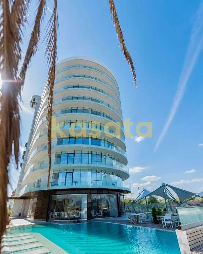 3 camere I White Tower I vedere panoramica I terasa 27 mp I et 7 - Poză 33