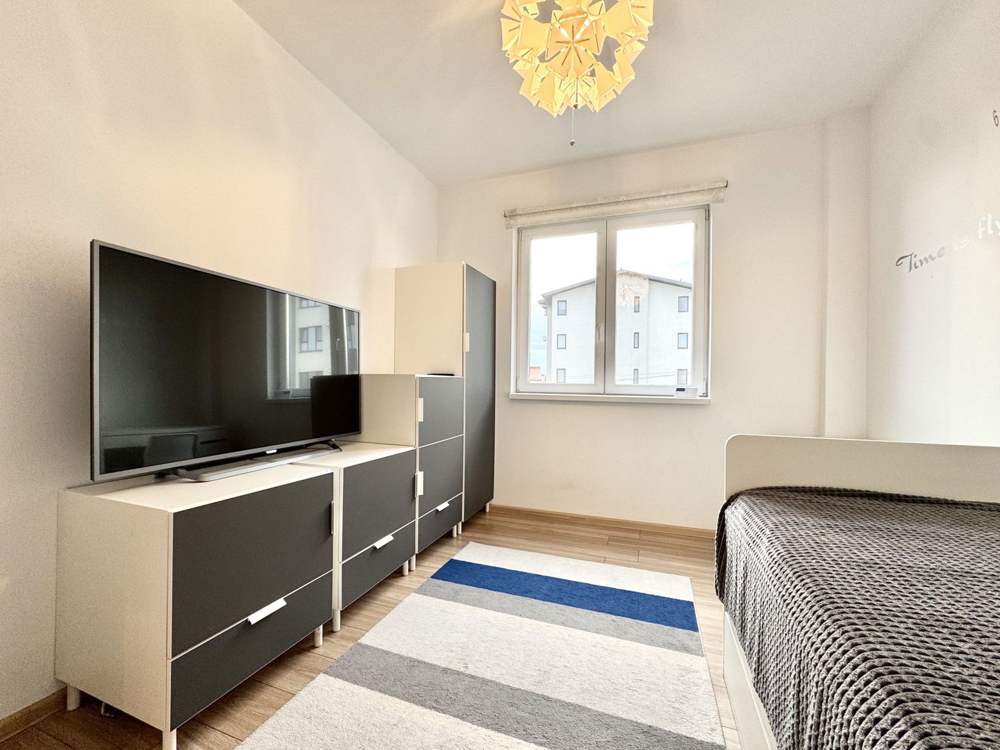 3 camere Braytim, modern, lift, etaj 1, balcon generos - Poză 17