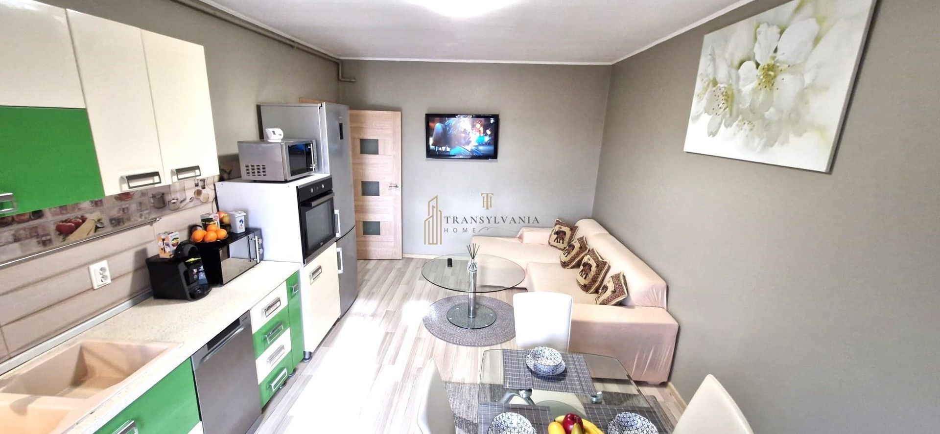 Apartament 3 camere de vanzare, etaj,2 Zona Dinicu Golescu Selimbar. - Poză 3