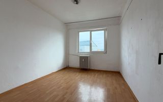 Apartament 3 camere Milcov - Poză 10