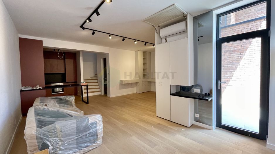 Vila urbana 3 camere | Tunari-Parc - Poză 2