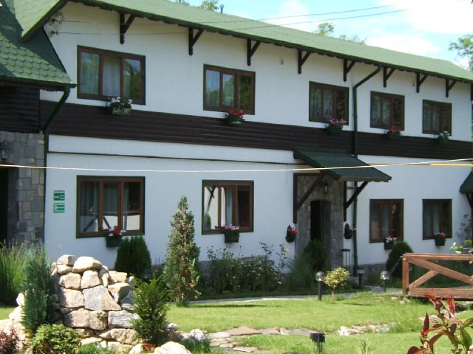 Pensiune Breaza 16 camere cu restaurant- Oportunitate! - Poză 19