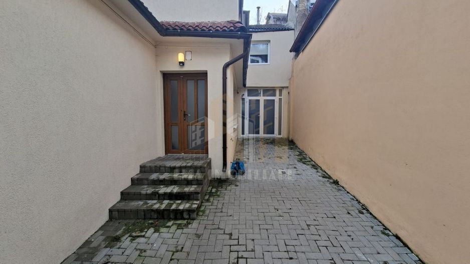 Casa individuala Schei Brasov - Poză 3