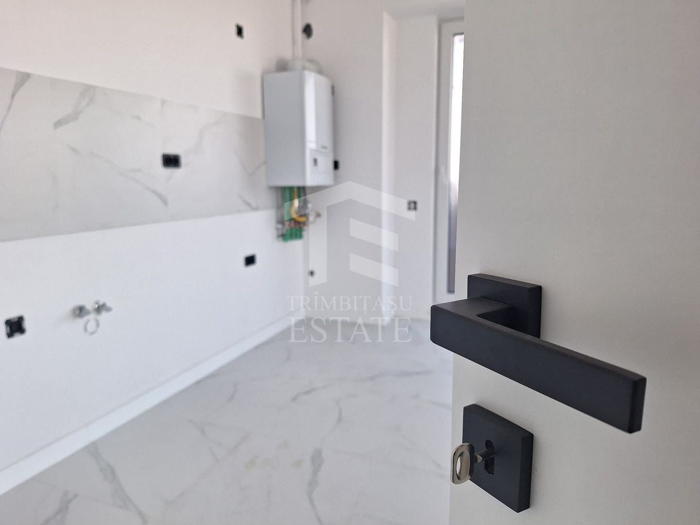 3 CAMERE - 2 BAI-2 BALCOANE - ULTRAFINISAT FINALIZAT  TITAN PALLADY - Poză 14