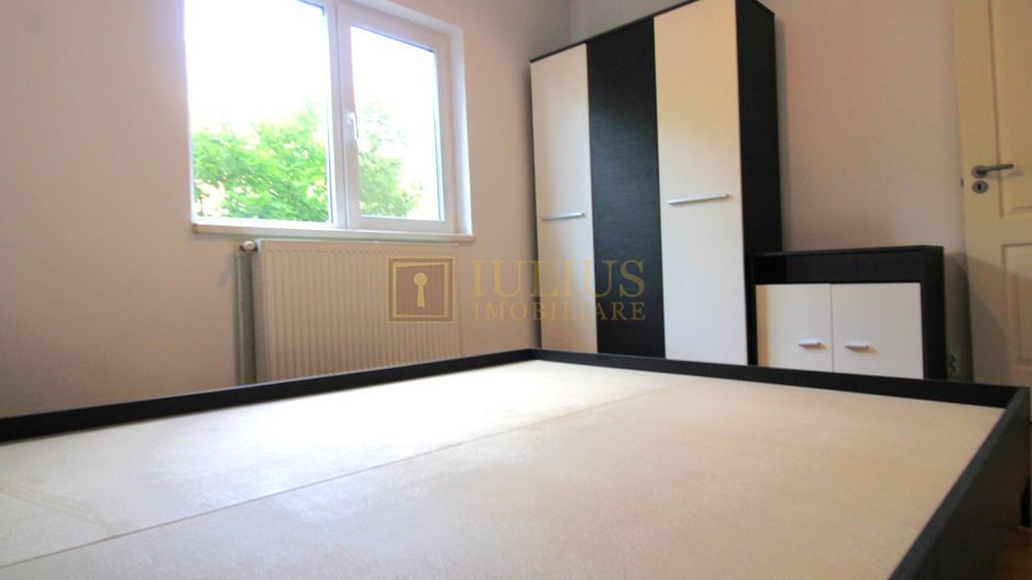 Apartament spatios, 3 camere, centrala proprie - Poză 8