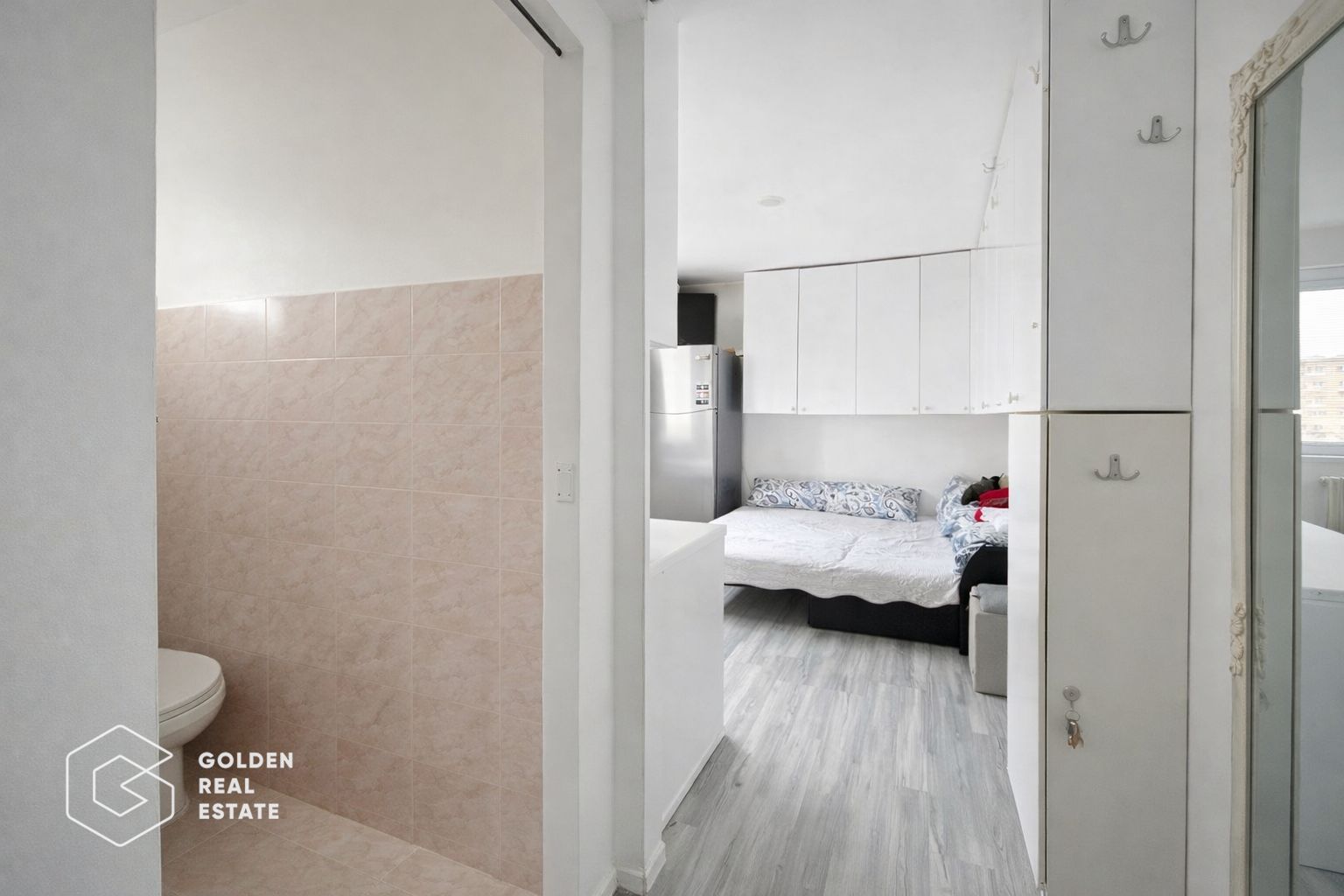 Garsoniera, etaj 3, langa facultate, zona Confectii - Poză 3