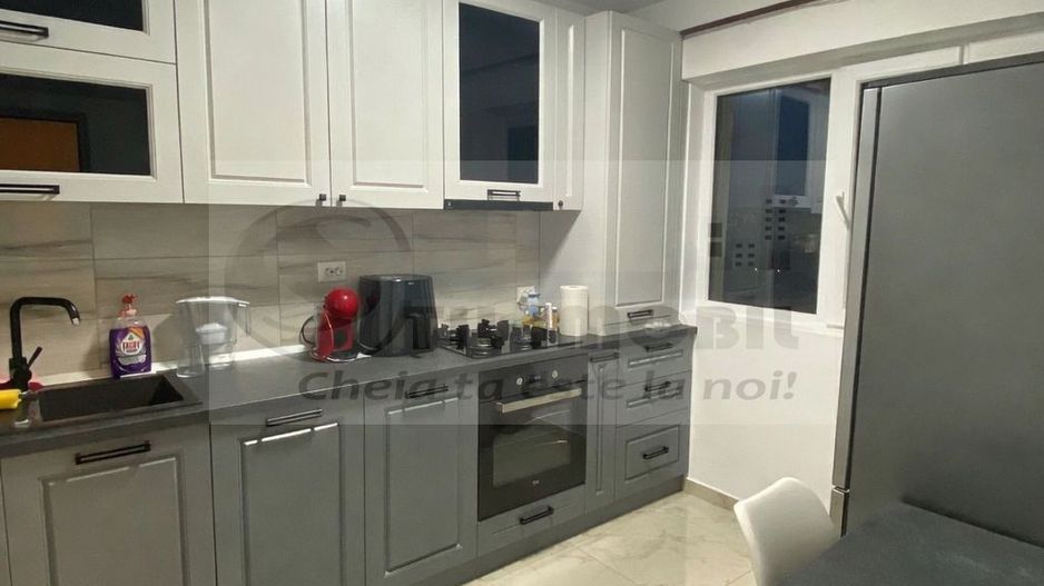 Complex CUG - Apartament 2 camere - 49 mp - 90.000 euro ! - Poză 4