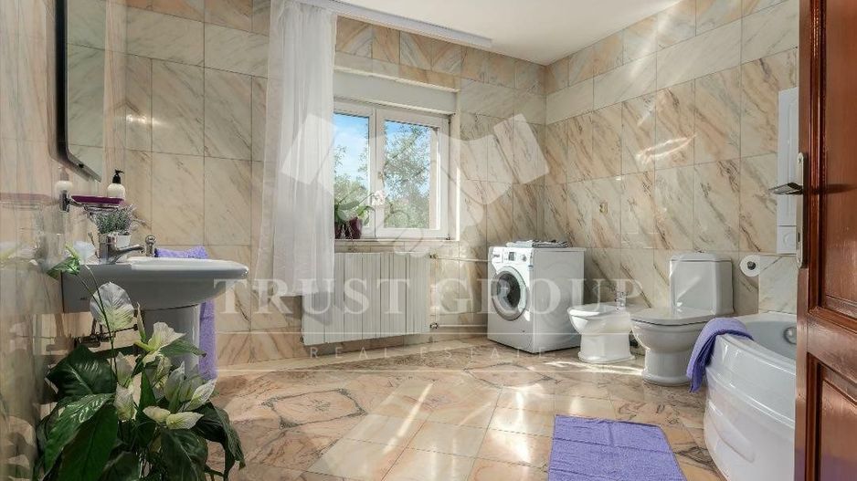 Casa 5 camere | Parcul Circului | Curte libera 300mp - Poză 14