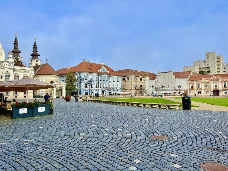 Birou in Piata Unirii - Poză 15