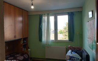 Vand apartament 3 camere, etaj 3, Satu Mare, Carpati 1 - Poză 3