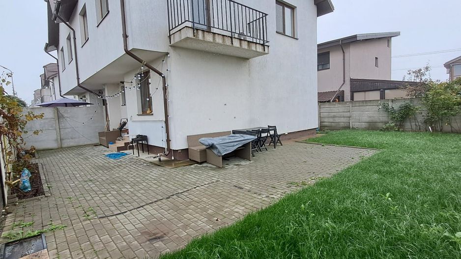 Domnesti - Tudor Vladimirescu, casa 4 camere, utilitati, parcare, STB - Poză 13