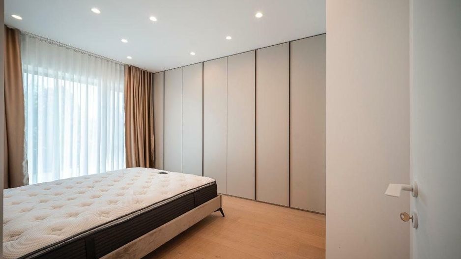 Prima inchiriere Aviatiei Tower 3 camere | Loc parcare subteran - Poză 5