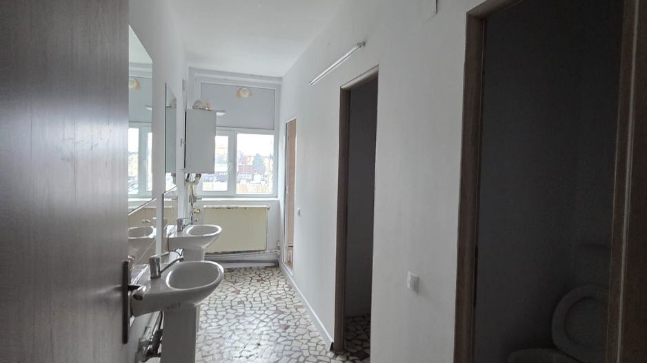 Spatiu comercial de inchiriat ultracentral - Poză 6