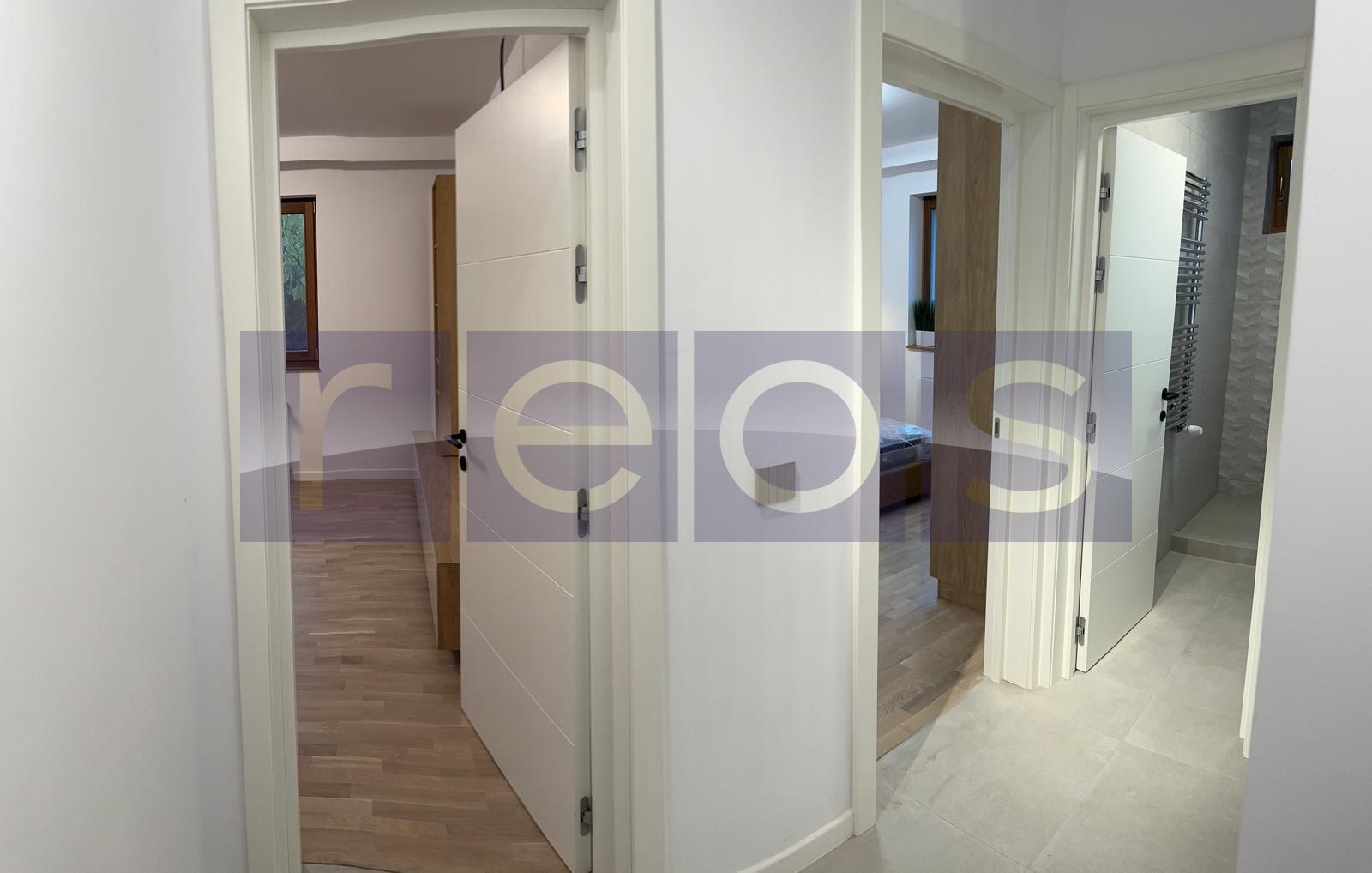 OPORTUNITATE | VANZARE 3 CAMERE LUX | 71 MP | NOU RENOVAT | PRIMAVERII - Poză 35