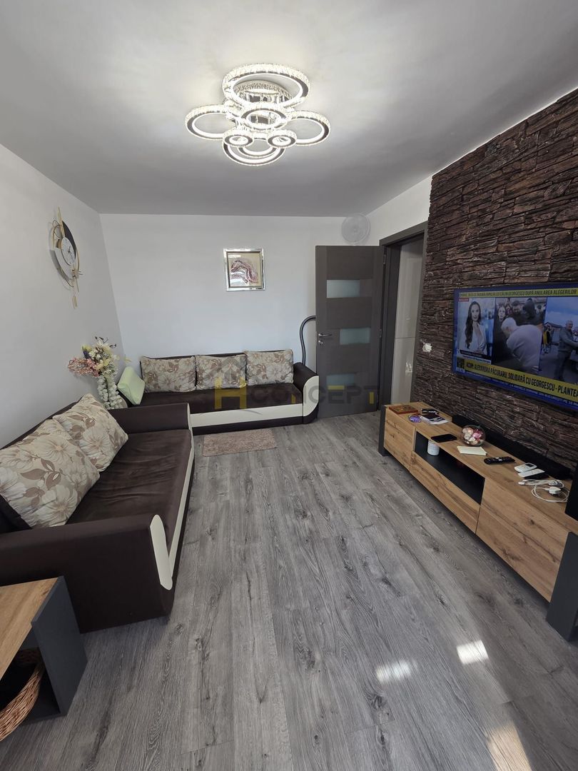 Inchiriere apartament 2 camere Huedin - Brancoveanu - Poză 2