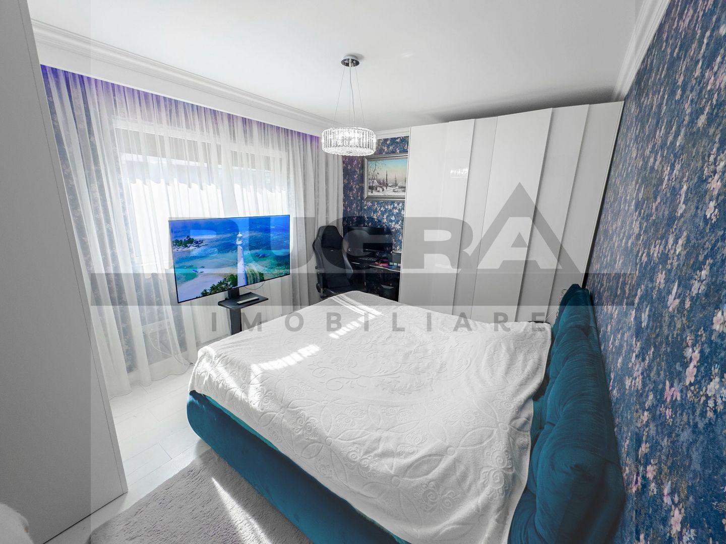 Apartament 3 camere,  70 mp, gradina 128 mp, parcare, zona Vivo - Poză 7