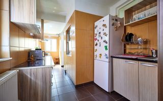 Casă cu 4 camere si curte | zona Regie | teren 252 mp - Poză 3