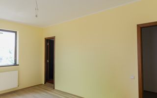 De vanzare casa+garaj/hala, teren 580mp, ideala pentru business - Poză 8