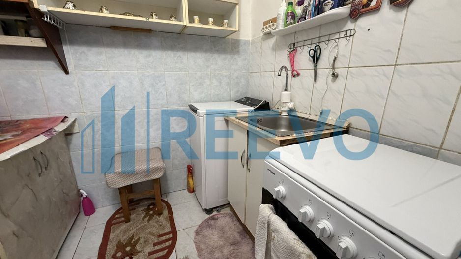 O garsonieră de 22 mp, situată la etajul 4, aflat pe strada Letea. - Poză 12