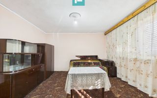 Casă cu 5 camere, în orașul Sebiș, Arad - Poză 9