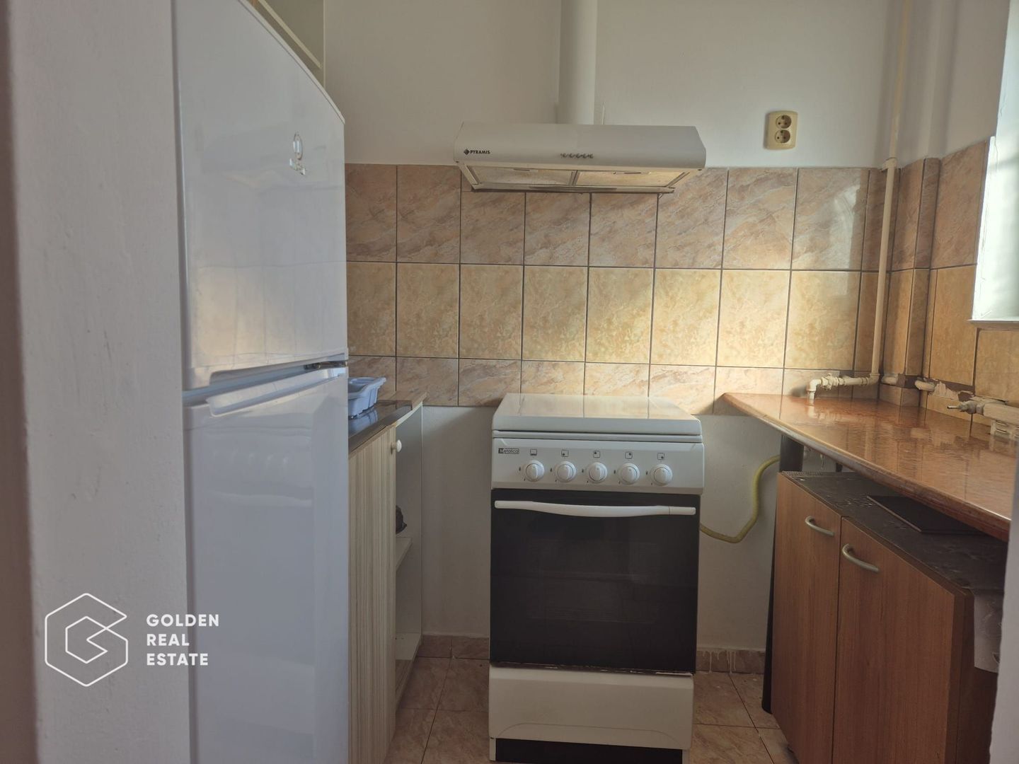 Garsoniera in Zona Confectii, laga Universitatea de Vest Vasile Goldis - Poză 4