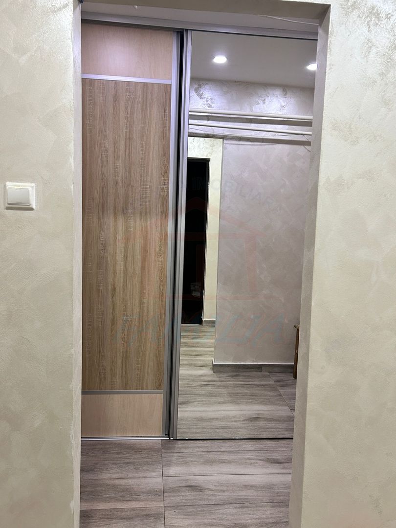 Apartament 2 camere decomandat, Parter, Micro 13, Galați - Poză 7