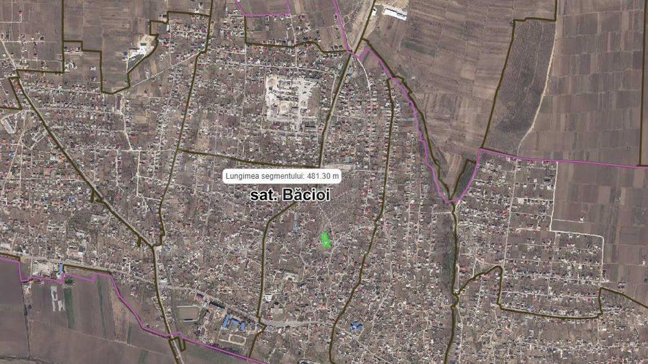 Vânzare teren 13,5 ari, strada. Salcâmilor, Băcioi - Poză 3