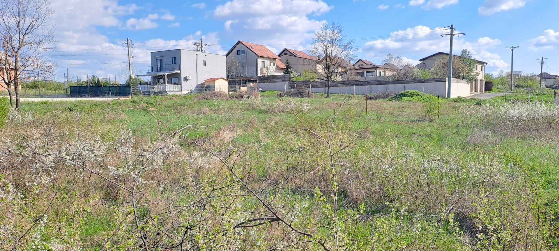 Mogosoaia, teren 792 mp, vedere la lac, utilitati, statie STB la 750m - Poză 2