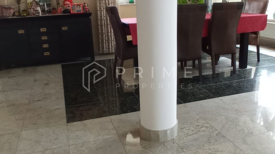 Reședință de lux cu potențial comercial –zonă Băi, Sângeorgiu de Mureș - Poză 10