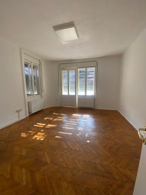 Spatiu de birou zona centrală - Poză 5