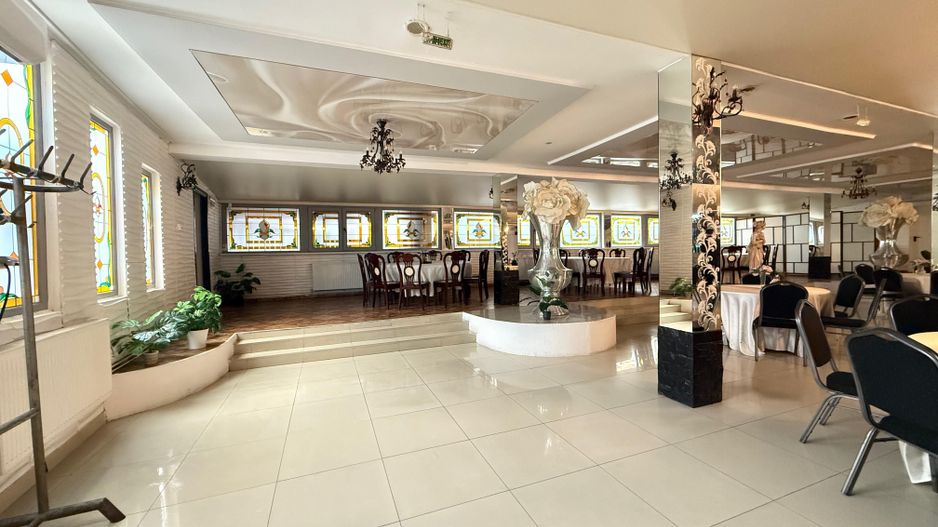 OPORTUNITATE UNICĂ | DE VANZARE AFACERE PROFITABILĂ | LÂNGĂ OPERA NAȚIONALĂ - Poză 2