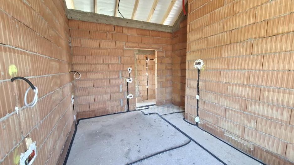 Casa individuala parter plus etaj Sanpetru Brasov zona Lempes - Poză 31