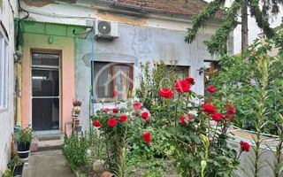 Apartament de vânzare la curte comună în zona Ultracentrală, Oradea - Poză 10