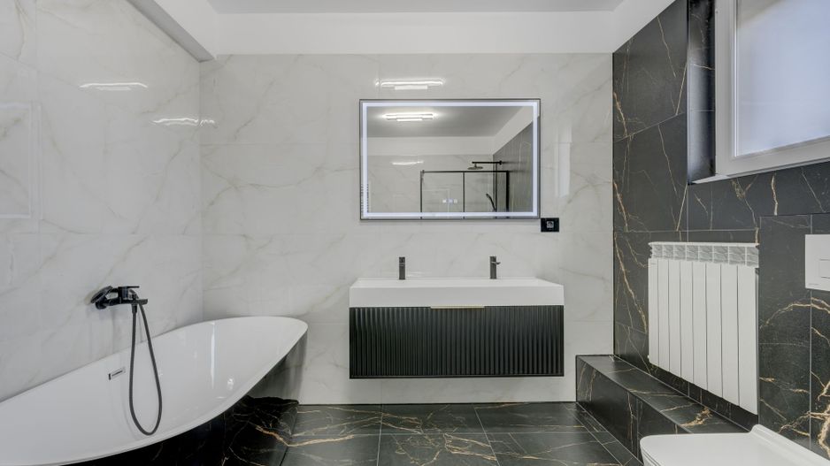 CASA TIPLA, Racordata la toate Utilitățile ! Domnești ! - Poză 15