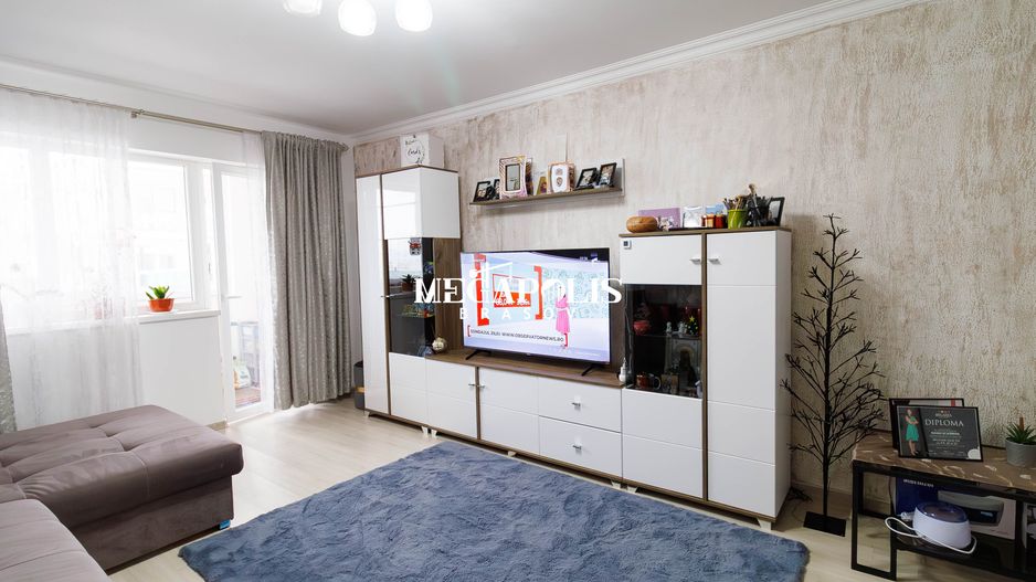 Apartament 2 Camere-Decomandat- Sanpetru Mobilat - Poză 2