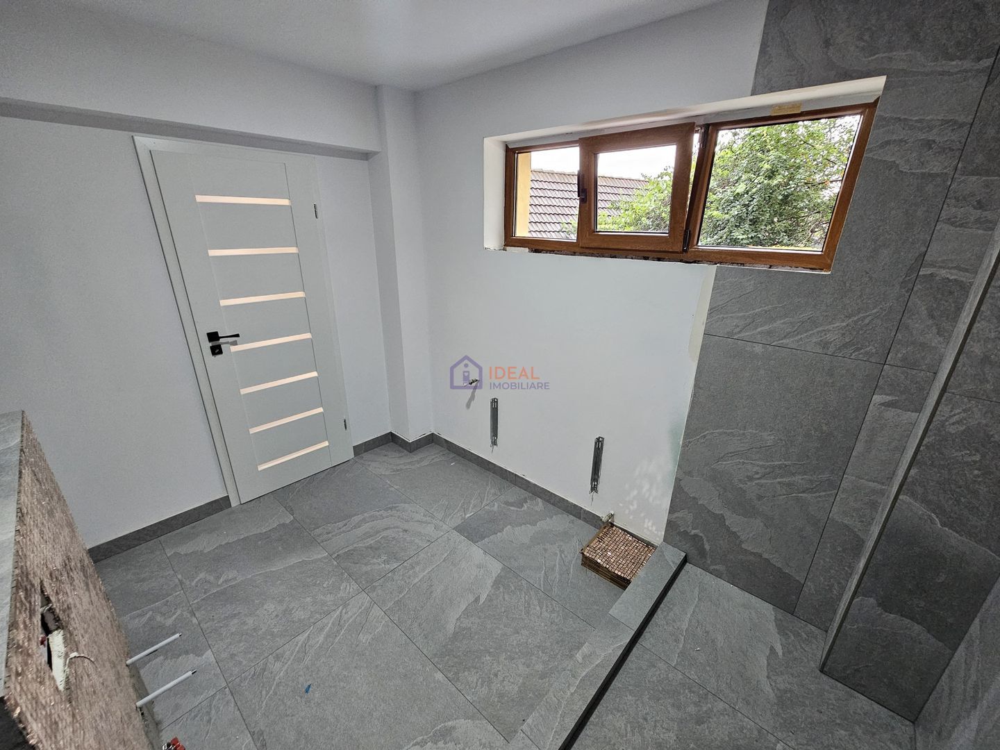 Apartament cu 3 camere si terasa, LA CHEIE 112 mp utili, zona Turnisor - Poză 15