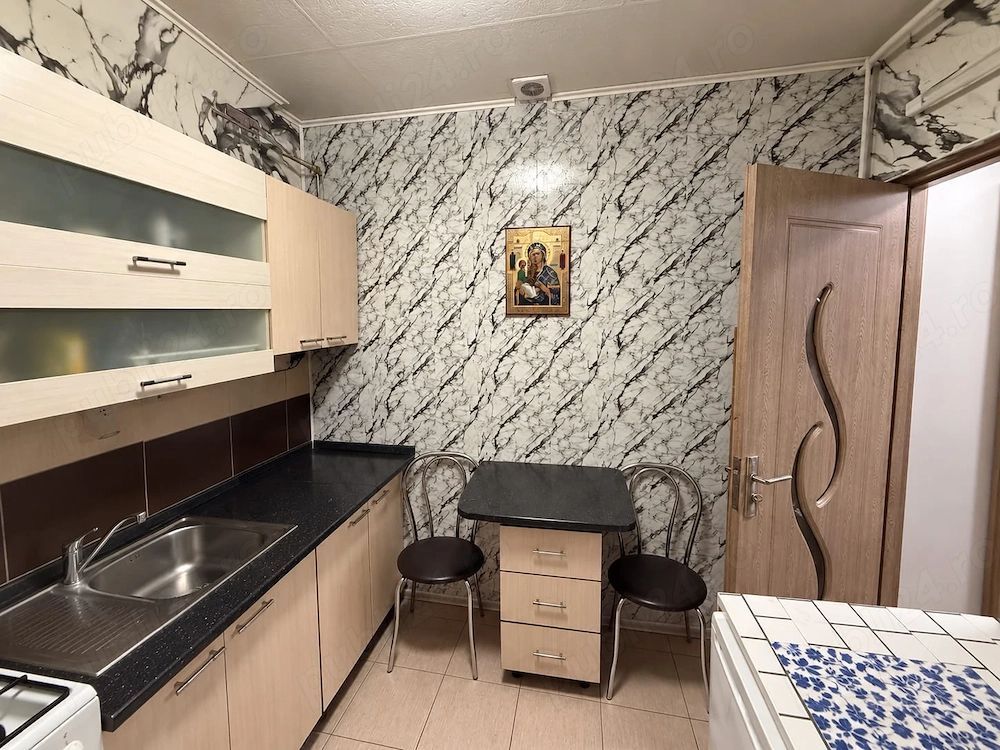 Vanzare Garsonieră 28 mp, bloc 2015, centrală proprie – mobilată și utilata - Poză 1