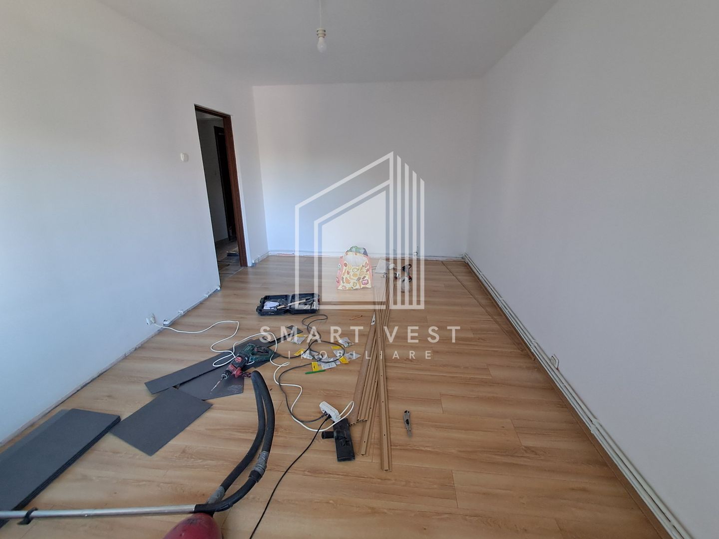 Apartament 3 camere | Etaj 2 | Zona Micro 17 - Poză 4